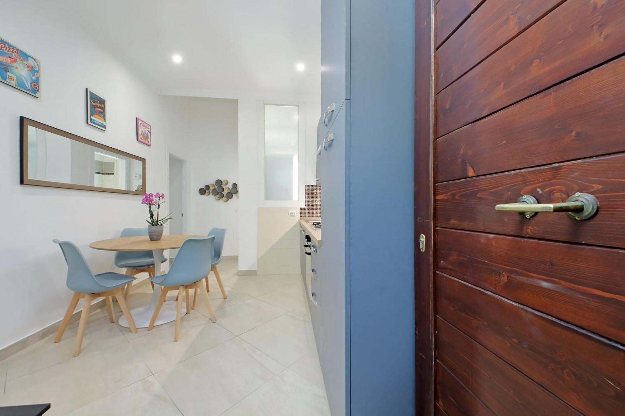 Alba Home Re Di Roma Bagian luar foto