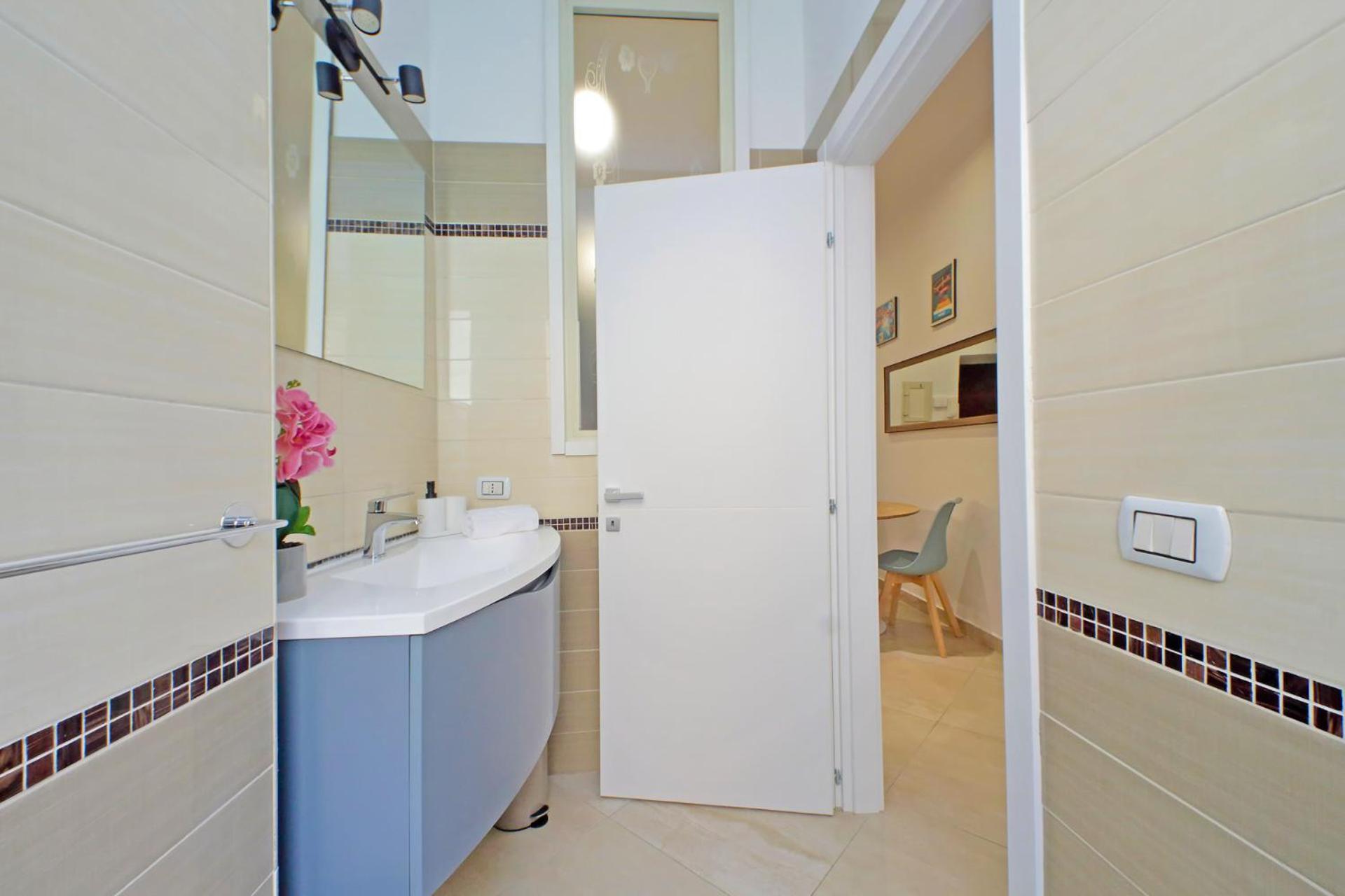 Alba Home Re Di Roma Bagian luar foto