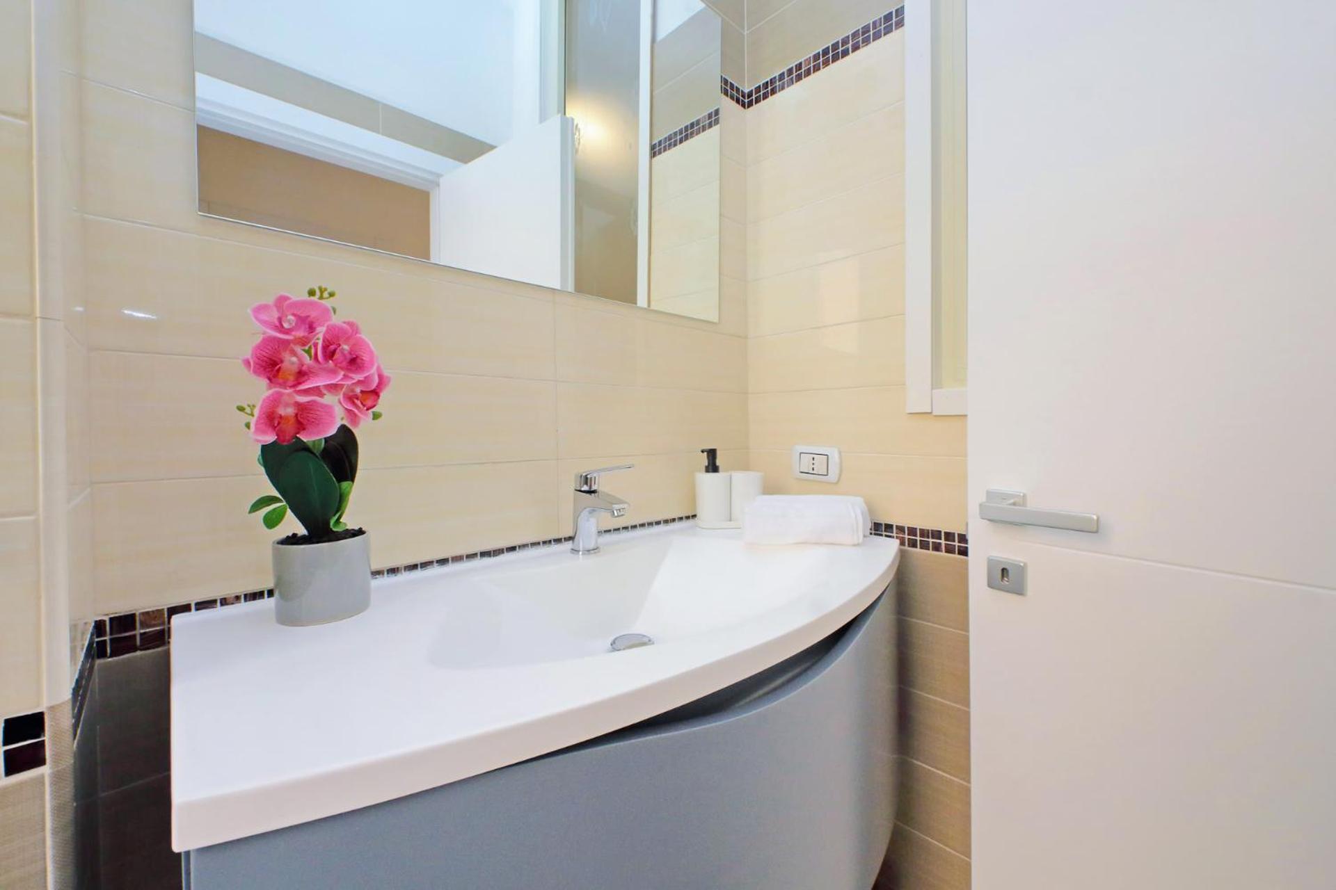 Alba Home Re Di Roma Bagian luar foto